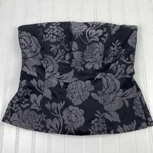 White House Black Market sleeveless black & gray floral top 8